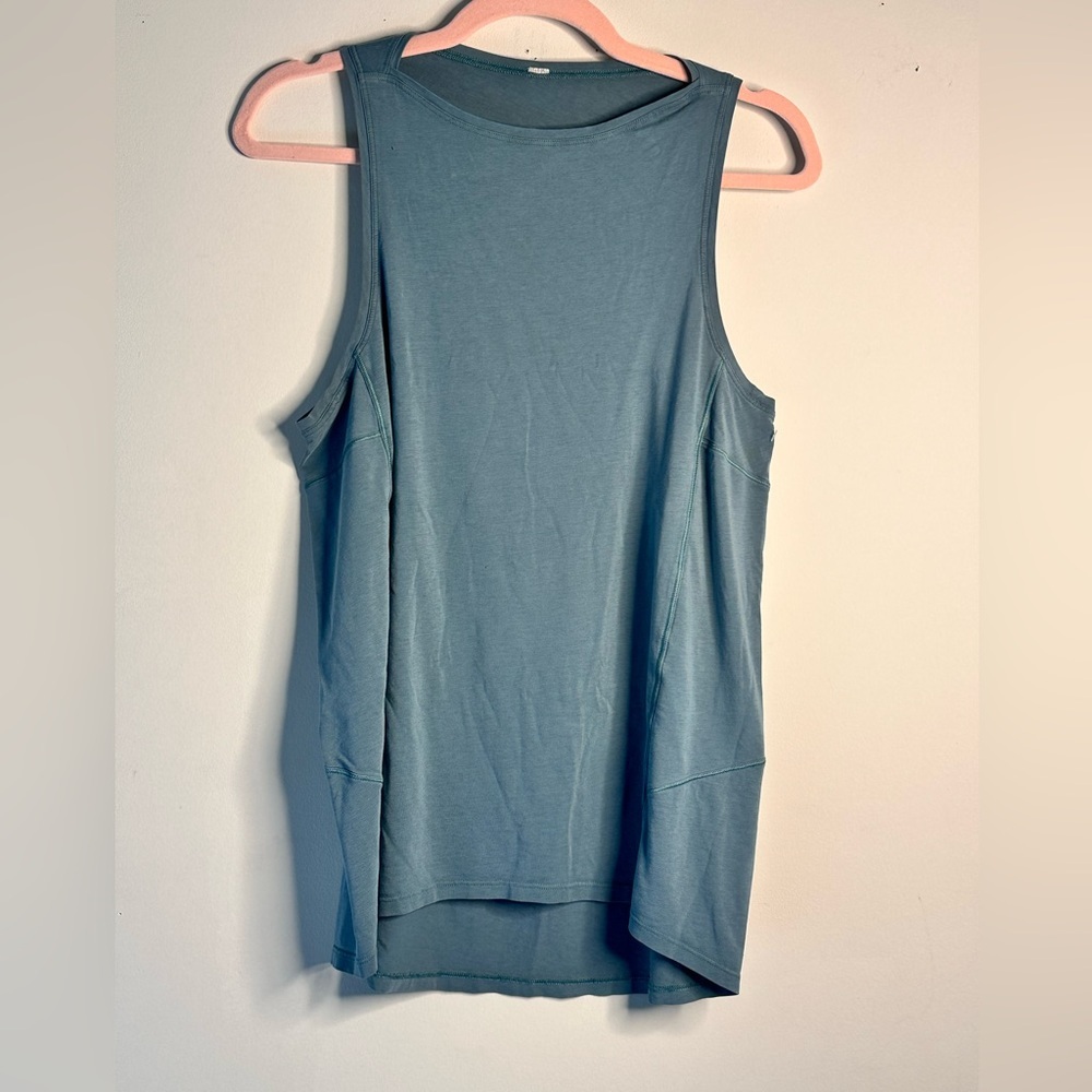 Lululemon Women's Green Swing‎ Sleeveless
